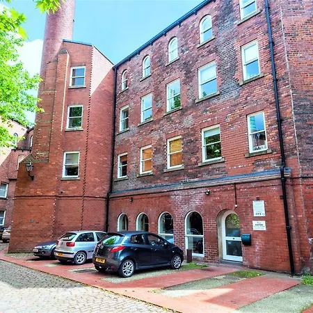 The Stables Leeds (West Yorkshire)